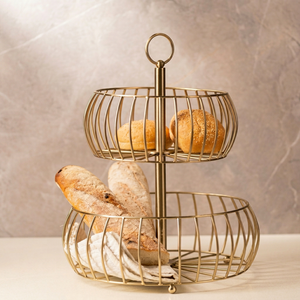 Cesta de Alambre Metálico con Acabado Dorado para Bodas, Decoración de Fiestas, Cestas de Regalo y Ocasiones Especiales - Product Image 1