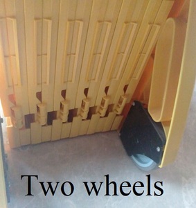 Expandable Moveable Road Safety Construction Barricade Safety <strong>Barrier</strong> with Wheel - Product Image 4