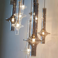 Lustre suspendu LED moderne de luxe en verre soufflé de style nordique, luminaire créatif en boule de verre pour restaurant et salon