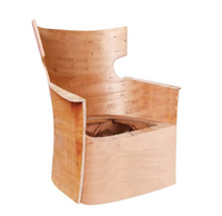 Fauteuil contemporain en contreplaqué courbé avec design à grain de bois pour la maison ou l'hôtellerie