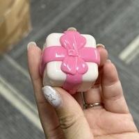 En stock, prêt à être expédié, petit pot carré vide pour échantillon de masque à lèvres, pot à blush rose mignon avec nœud papillon en PP, 5g, vente en gros directe d'usine