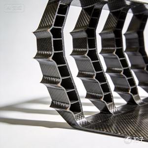 Pièces en fibre de carbone personnalisées - Product Image 4