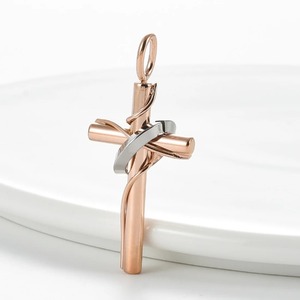 Ciondolo a croce in acciaio inossidabile per uomo e donna, colore oro rosa nero, ciondoli a forma <span class=keywords><strong>di</strong></span> croce dell'amore, regali <span class=keywords><strong>di</strong></span> gioielli per anniversario - Product Image 4