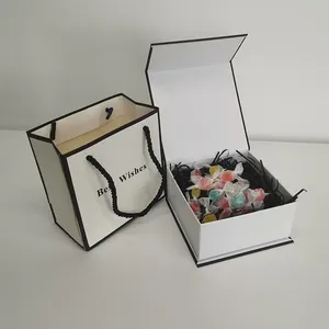CCustom 럭셔리 다채로운 에코 친화적 인 아름다움 메이크업 선물 옷 종이 새로운 도착 Fo 간단한 우아한 접는 상자 포장