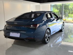 2021 pour Hyundai Elantra 1.5L CVT TOP véhicule berline d'occasion voiture à direction gauche carburant essence pas cher prix Auto pour adultes - Product Image 5