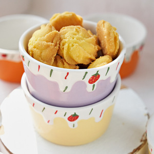 Vente en gros de bols à gâteau en céramique style Instagram, bols à dessert roses, bols à yaourt créatifs et coupes à soufflé faites à la main - Product Image 2