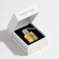 Boîte d'échantillon de parfum en carton doré avec insert pour bouteille Matériau écologique Design personnalisé