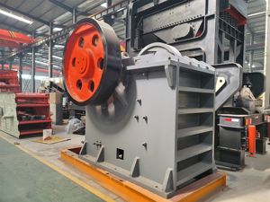 Trituradora de Piedra Profesional Tipo Alligator, Equipo de Trituración de Alta Resistencia para Uso en la Industria Minera y de la Construcción - Product Image 5