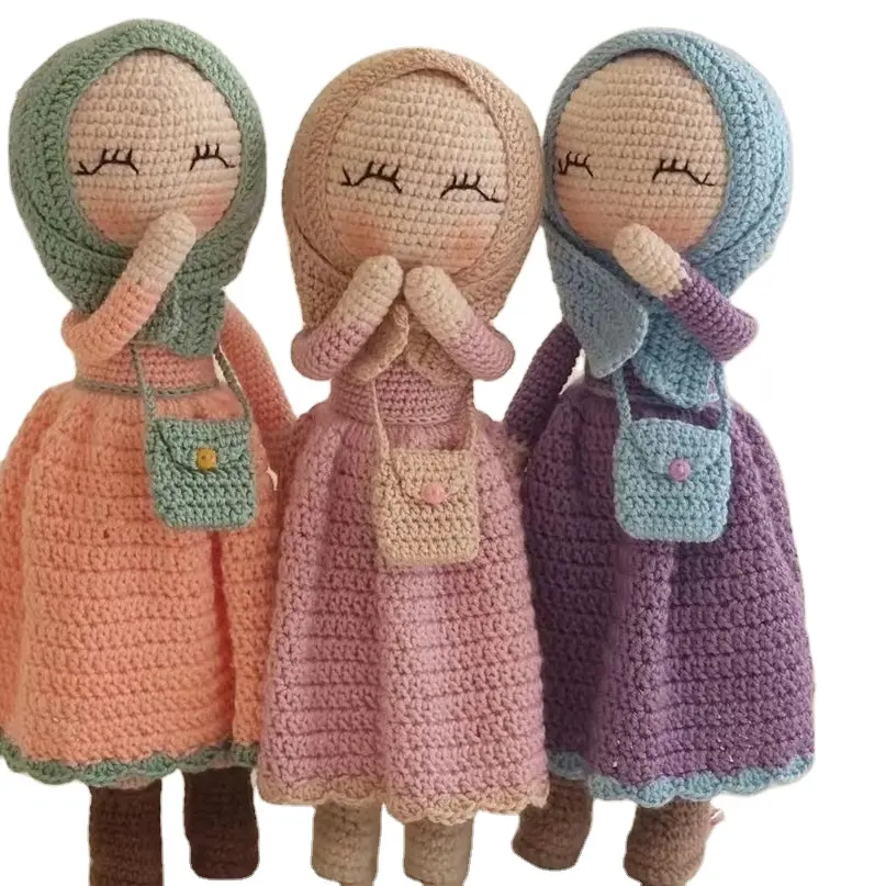 Vendita calda Amigurumi bambole musulmane all'uncinetto Eid Ramadan Toys bambole Hijab fatte a mano all'uncinetto