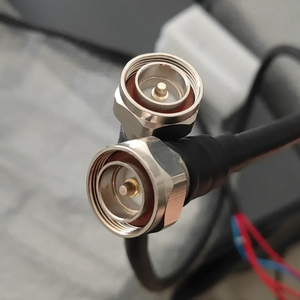 Antenne dipolaire à 2 baies, antenne émettrice FM haute puissance 1000W avec câble d'alimentation 1/2'', répartiteur de puissance - Product Image 4