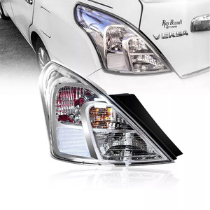 Fari e Fanali Posteriori Alogeni Cromati Compatibili per OLIVER Versa 2012-2019, <span class=keywords><strong>Sinistro</strong></span>/Destro, 12V FYTL-NS-VERSA-12-LR - Product Image 4