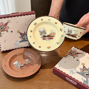 Juego de platos y tazones de cerámica de Tom y Jerry, diseño de dibujos animados redondos de 4.5 pulgadas, vajilla de regalo para adultos - Product Image 4