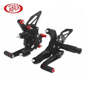 Poggiapiedi SET posteriore regolabile per moto in lega di alluminio CNC di alta qualità per <span class=keywords><strong>DUCATI</strong></span> <span class=keywords><strong>959</strong></span> <span class=keywords><strong>PANIGALE</strong></span> 2016 2017 <span class=keywords><strong>2018</strong></span> 2019 - Product Image 1