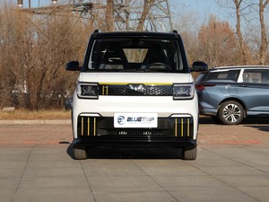 Wuling Motors Hongguang MINIEV 2022 GAMEBOY Edición Limitada Urban Wind Chasing de 200 km - Product Image 1