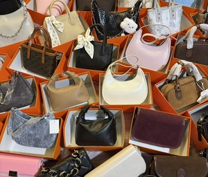 Sacs à <span class=keywords><strong>main</strong></span> de haute qualité d'occasion, sacs à <span class=keywords><strong>main</strong></span> de marque d'occasion pour femmes, sacs d'occasion en gros - Product Image 3