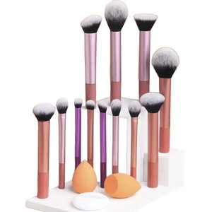Ensemble <span class=keywords><strong>de</strong></span> pinceaux <span class=keywords><strong>de</strong></span> maquillage <span class=keywords><strong>de</strong></span> luxe pour les yeux et le visage, personnalisable, professionnel, en gros, pour une utilisation sur le visage, ensemble <span class=keywords><strong>de</strong></span> 13 pinceaux <span class=keywords><strong>de</strong></span> maquillage - Product Image 1