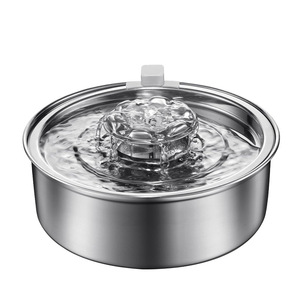 Bebedero <span class=keywords><strong>para</strong></span> Mascotas de Acero Inoxidable de 2L, Circulación Automática, Filtración, Dispensador de Agua <span class=keywords><strong>para</strong></span> Perros y Gatos con Diseño de Platillo Volador - Product Image 1