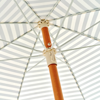 Parasol de plage rayé portable avec mât en bois, protection solaire extérieure pour la plage, le jardin, le camping, logo personnalisé disponible