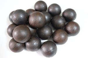 Bola de Molienda Forjada con Tecnología de Tratamiento Térmico de Alta Gama (C45) tamaño 20mm, 25mm Vinacasting Superficie Lisa Sin Grietas ni Agujeros - Product Image 4