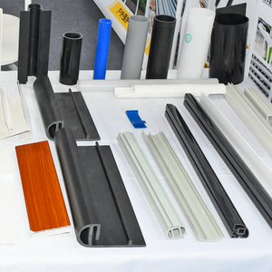 Profilé en PVC en forme de U sur mesure <span class=keywords><strong>pour</strong></span> les systèmes d'éclairage LED, gamme de tailles de 8 mm à 100 mm - Product Image 4