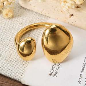 Bague ouverte géométrique en acier inoxydable plaqué or 18 carats pour femme, tendance, cadeau de mariage, fiançailles, fête, anniversaire - Product Image 4