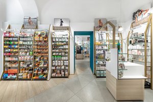 Muebles Modernos para Tiendas Médicas, Decoración Personalizable, Accesorios para Exhibición en Tiendas y Salas de Exhibición, Acabado en Acrílico, Vidrio, Madera y Barniz, Pantalla LED - Product Image 6