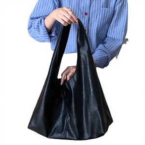 Sacs à main hobo décontractés pour femmes, en cuir véritable, avec un grand design à nœud ouvert, grande capacité - Product Image 3