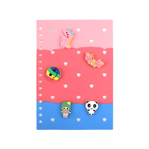 เคสซิลิโคนแบบมีรูรูปหัวใจที่เรียบง่าย DIY A5สมุดโน้ตเกลียวสีสันสดใส - Product Image 5