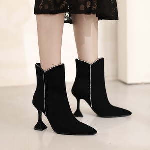 <b>Ankle</b> High <b>Heel</b> Sepatu <b>Boots</b> Wanita European Winter Style <b>Kitten</b> Cup <b>Heel</b> Design Leather for Women - Product Image 4