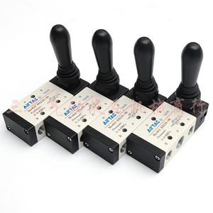 วาล์วควบคุมแบบแมนนวล Airtac รุ่น 4H210 08 แบบ 2 ตำแหน่ง 5 ทาง สวิตช์วาล์วแบบกลไก - Product Image 1