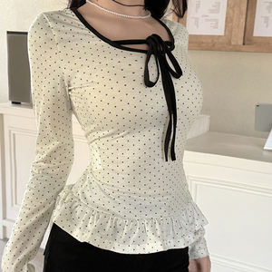 Top ajustado de manga larga con lunares para mujer, con lazo y ribete en contraste, dobladillo peplum - Product Image 5