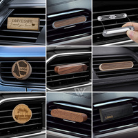 Chine usine nouveau désodorisant en bois kit de démarrage en gros désodorisant en bois élimination des odeurs OEM Clip en métal désodorisant de voiture