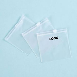 Pochette zippée en PVC EVA transparent givré pour cosmétiques, accessoires de voyage et emballages cadeaux promotionnels - Product Image 1