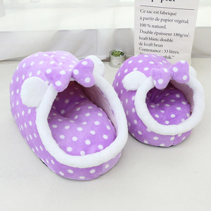 Lit pour animaux de compagnie à pois avec nœud papillon, forme ovale, maison douce pour chats et chatons, nid chaud pour l'automne et l'hiver - Product Image 4