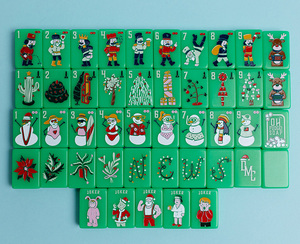 Juego de Mahjong Americano Navideño Retro Personalizado al por Mayor, 160 Fichas Acrílicas Verdes Grabadas con Diseño de Santa Claus (Solo Fichas) - Product Image 1