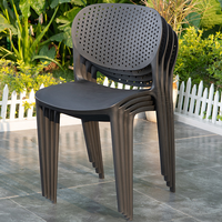 Chaise professionnelle de Restaurant en plastique, Chaise en plastique moulée sans bras pour Restaurant Commercial en plein air, café