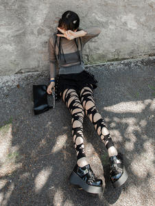 Collants à bretelles sexy déchirés irréguliers Sex Spice ajourés pieds femmes résille noir - Product Image 5