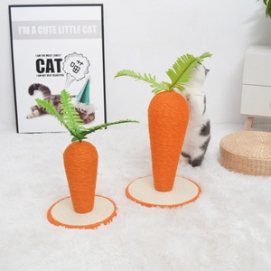 Lüks Kedi Tırmalama Direği, Sisal Havuç Oyuncaklı - Yavru Kediler için İnteraktif Tırmanma Direği - Product Image 4
