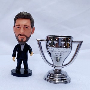 Figurines de football, Messi en déplacement, Coutinho, <span class=keywords><strong>Griezmann</strong></span>, figurines Pjanic, ornements de collection à offrir - Product Image 2