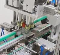 Machine de vissage automatique à grande vitesse à 4 roues pour flacons pulvérisateurs en plastique et en verre