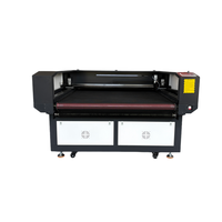 Machine de découpe laser CO2 à alimentation automatique 1810 avec caméra CCD pour tissu, textile, cuir, peluche et jouets en tissu