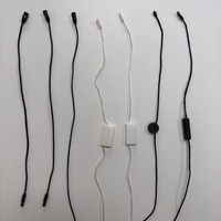 Accessoires de vêtements personnalisés Étiquette d'étanchéité en plastique Étiquette volante de marque Serrure à cordon Vente en gros Marque personnalisée Serrure à corde pour vêtement