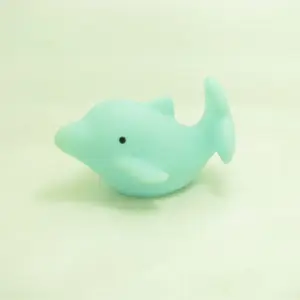 Classic Bath Toy For Bathroom Toy Water Sprayer Rubber Toy Animal For Baby Bath