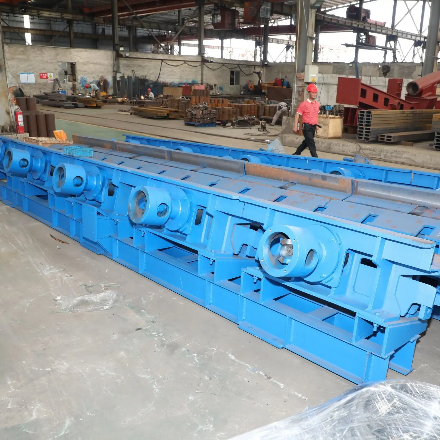 The transmission equipment roller table of the steel rolling production line