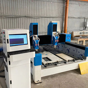 Équipement de travail du bois / Machine de gravure CNC pour portes en bois 1325, routeur CNC de haute qualité et services de premier ordre - Product Image 1