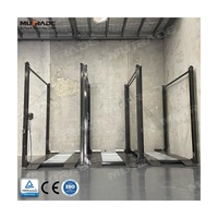 Système de stationnement intelligent avec poteaux de stationnement flexibles, optimisation de l'espace, empileurs triples et quadruples