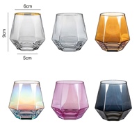 Verres à shot hexagonaux colorés, mini-gobelets en verre pour whisky, vin, bière, tequila, vodka, pour la maison, les fêtes, les hôtels, les bars, les boissons