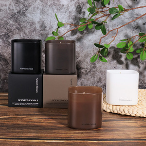 Candele Profumate in Vetro Quadrato Personalizzabili con Logo, Design Nordico, Cera di <span class=keywords><strong>Soia</strong></span> e d'Api, Senza Fumo, Romantiche, Fatte a Mano, Basso MOQ, per Diwali - Product Image 1
