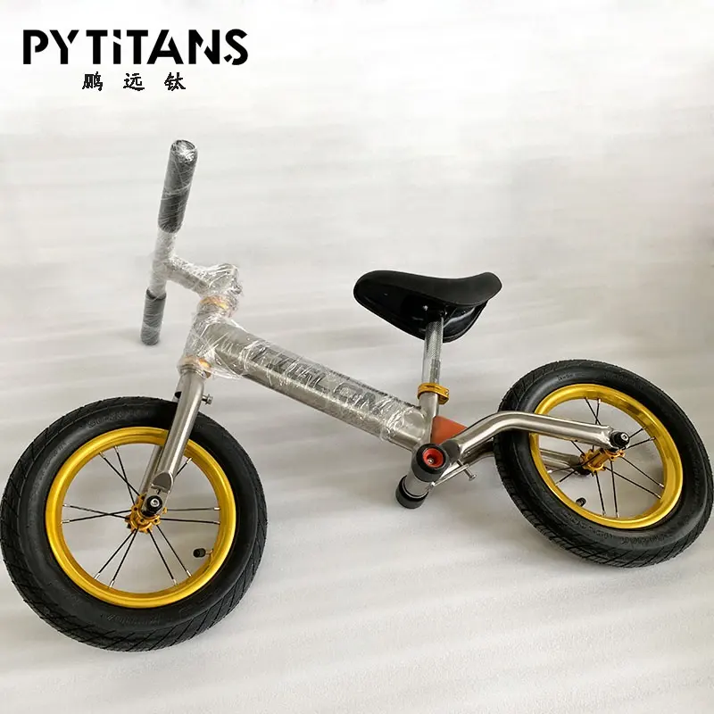 Venta directa de fábrica de 12 pulgadas GR9 de titanio de los niños bicicleta de equilibrio sin pedales