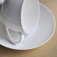 Tasses à café et soucoupes en porcelaine fine de 250 ml, ensemble de tasses en céramique blanches, possibilité de personnaliser le logo et le motif pour la maison, l'hôtel, le café